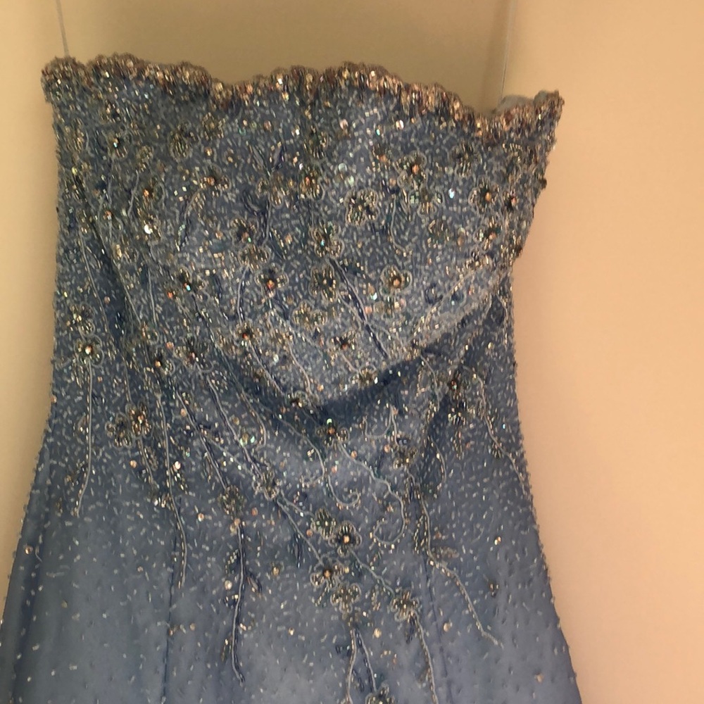 Ball gown
